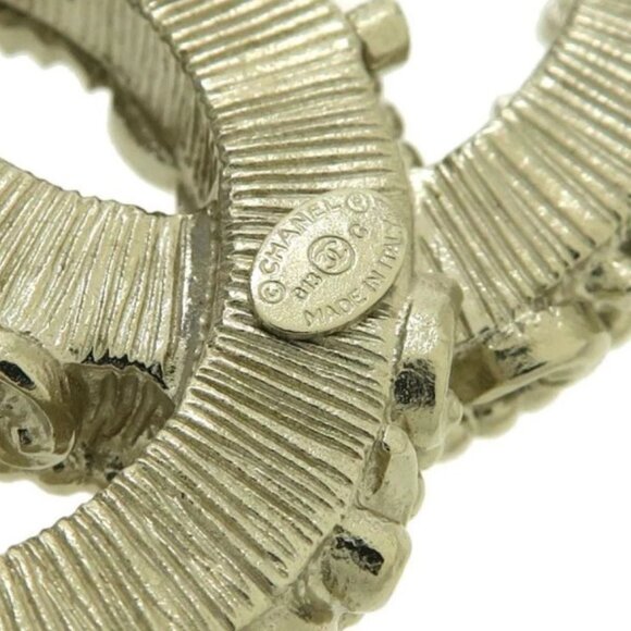 CHANEL Black CC Logo Wave Brooch Gold Tone B13C Pin Auth - Picture 7 of 8